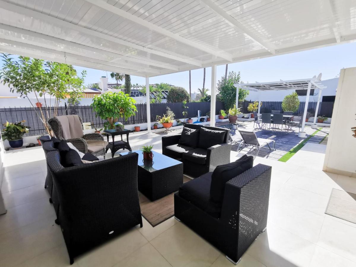 Club 14 By Pride Holiday Rentals ปลายา เดล อิงเกลส ภายนอก รูปภาพ