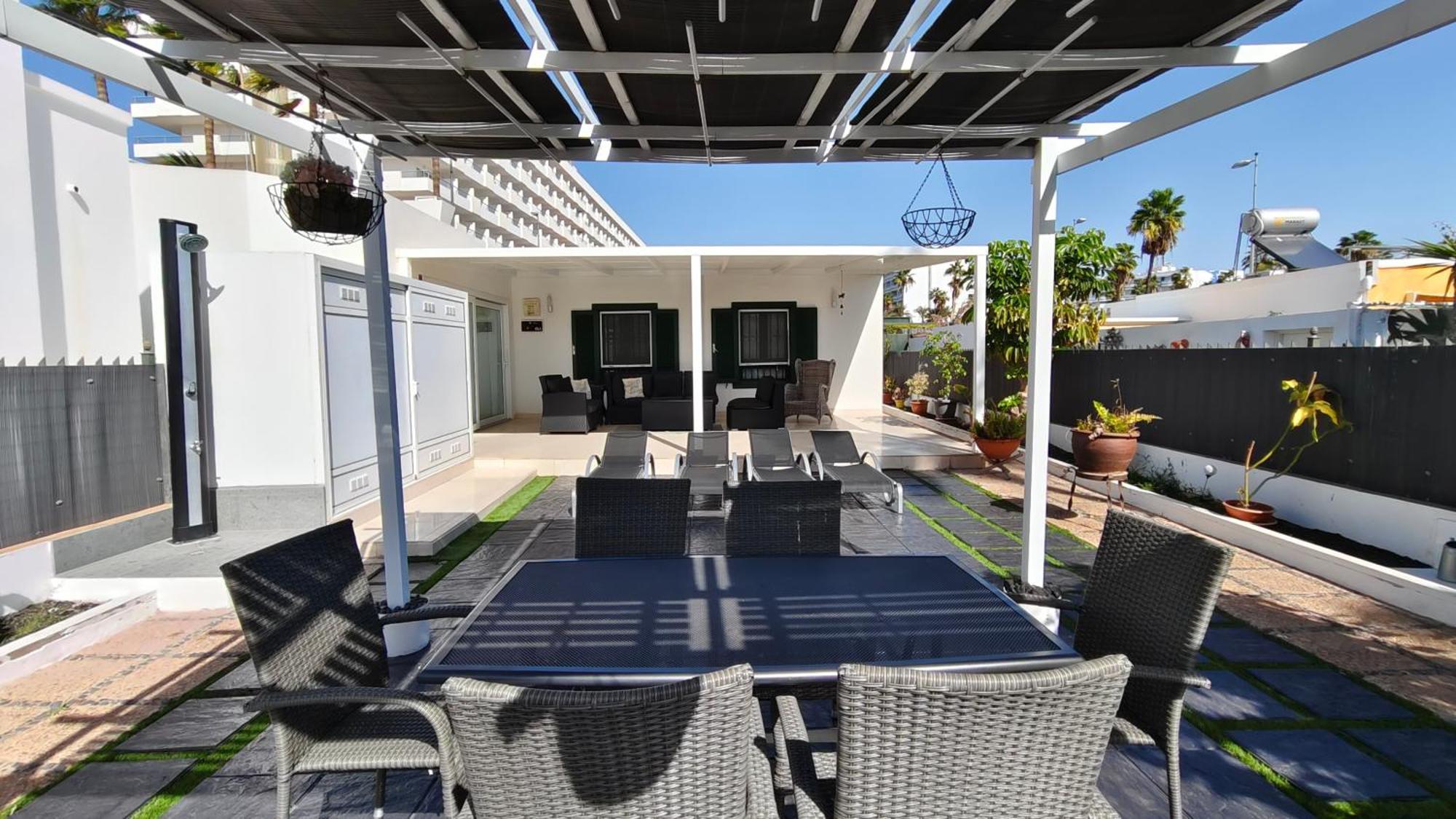 Club 14 By Pride Holiday Rentals ปลายา เดล อิงเกลส ภายนอก รูปภาพ
